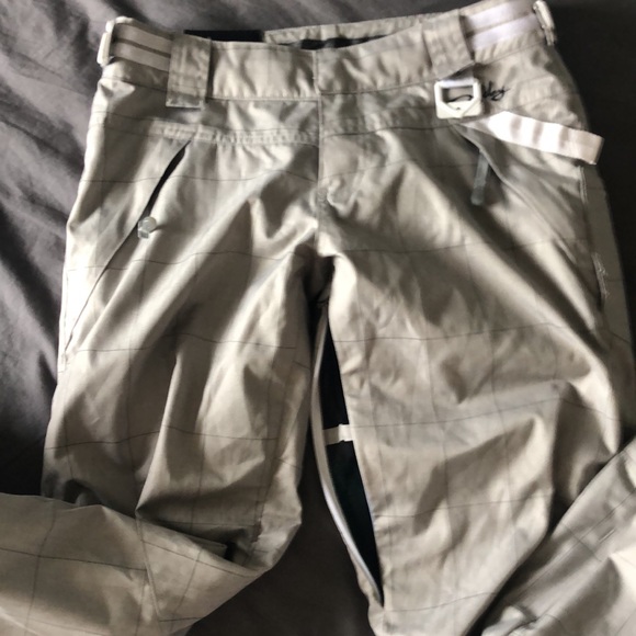 XS Oakley Thinsate Grey Snowboarding PANTS - Picture 2 of 5